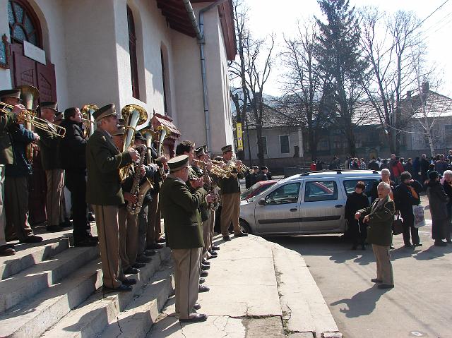 DSC06765.JPG - terwijl de fanfare speeld